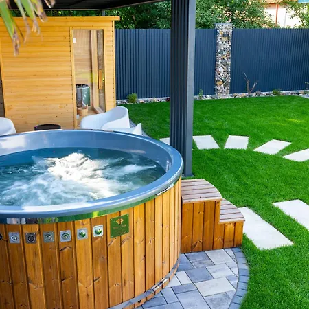 Aquahouse 4* Gyula